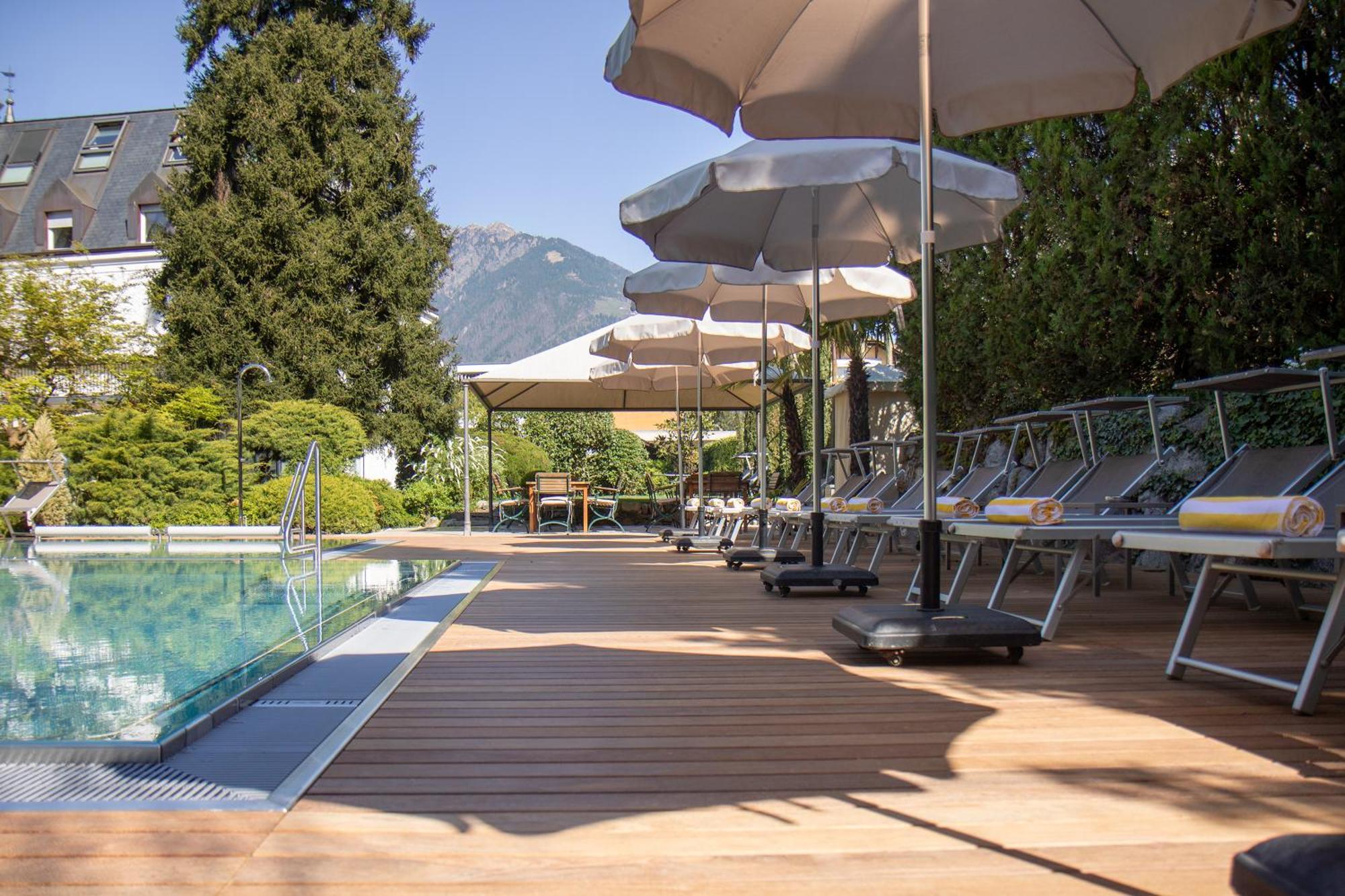 Hotel Sonnenhof ميرانو المظهر الخارجي الصورة